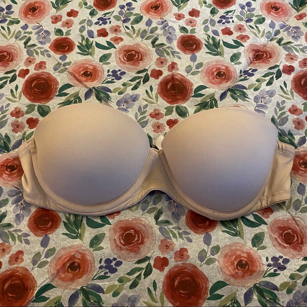 PINK Padded Strapless Bra 32A